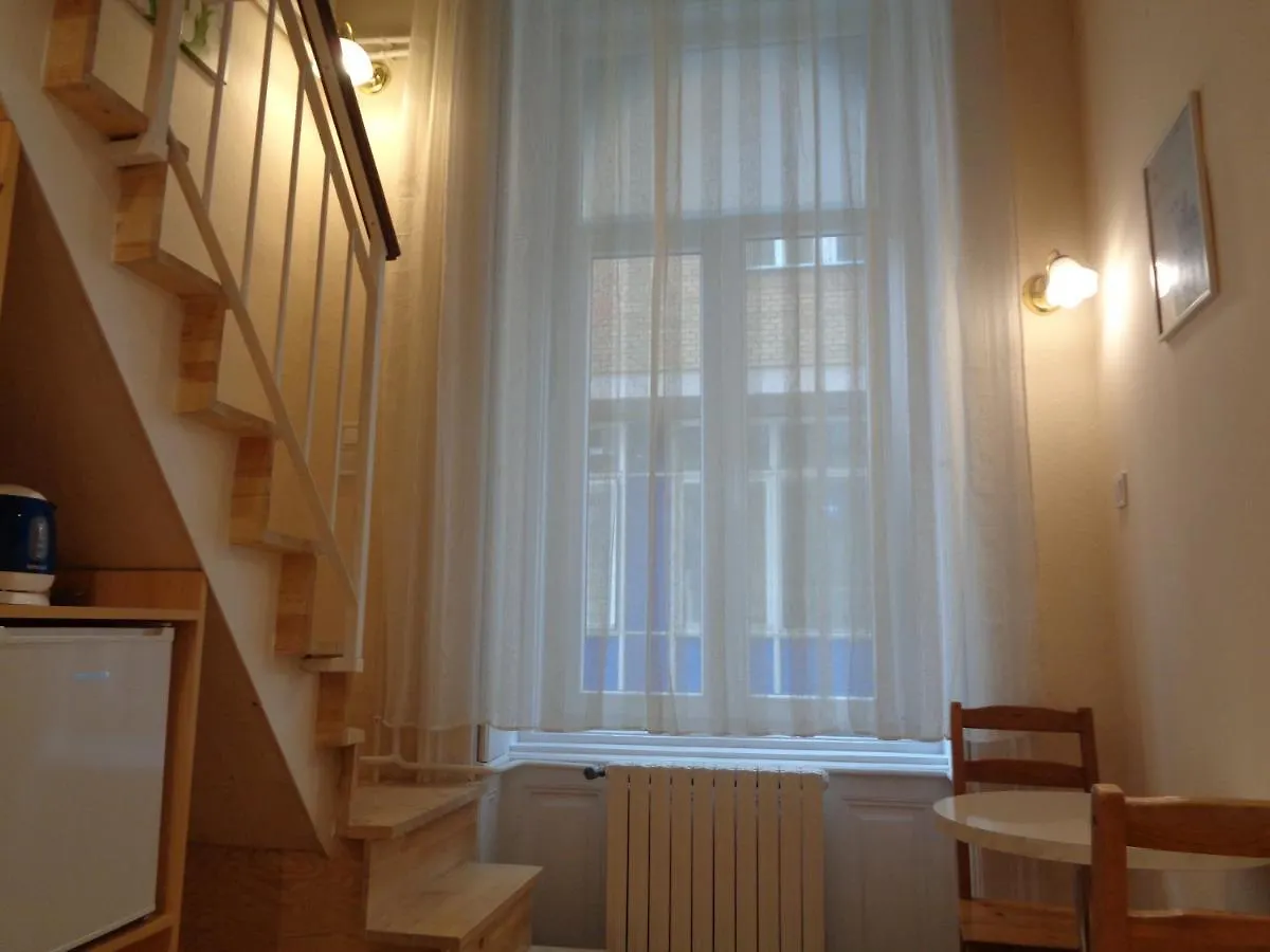 Loft House Βουδαπέστη Πανσιόν